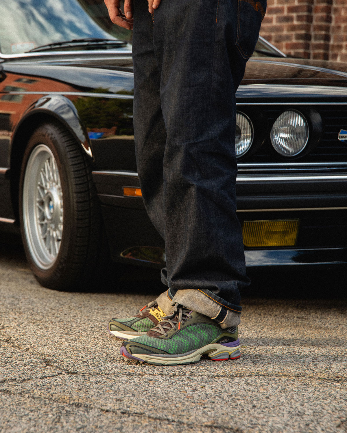 A-Feeling And Saucony Revive The “Science Of Wow” On The Paramount
