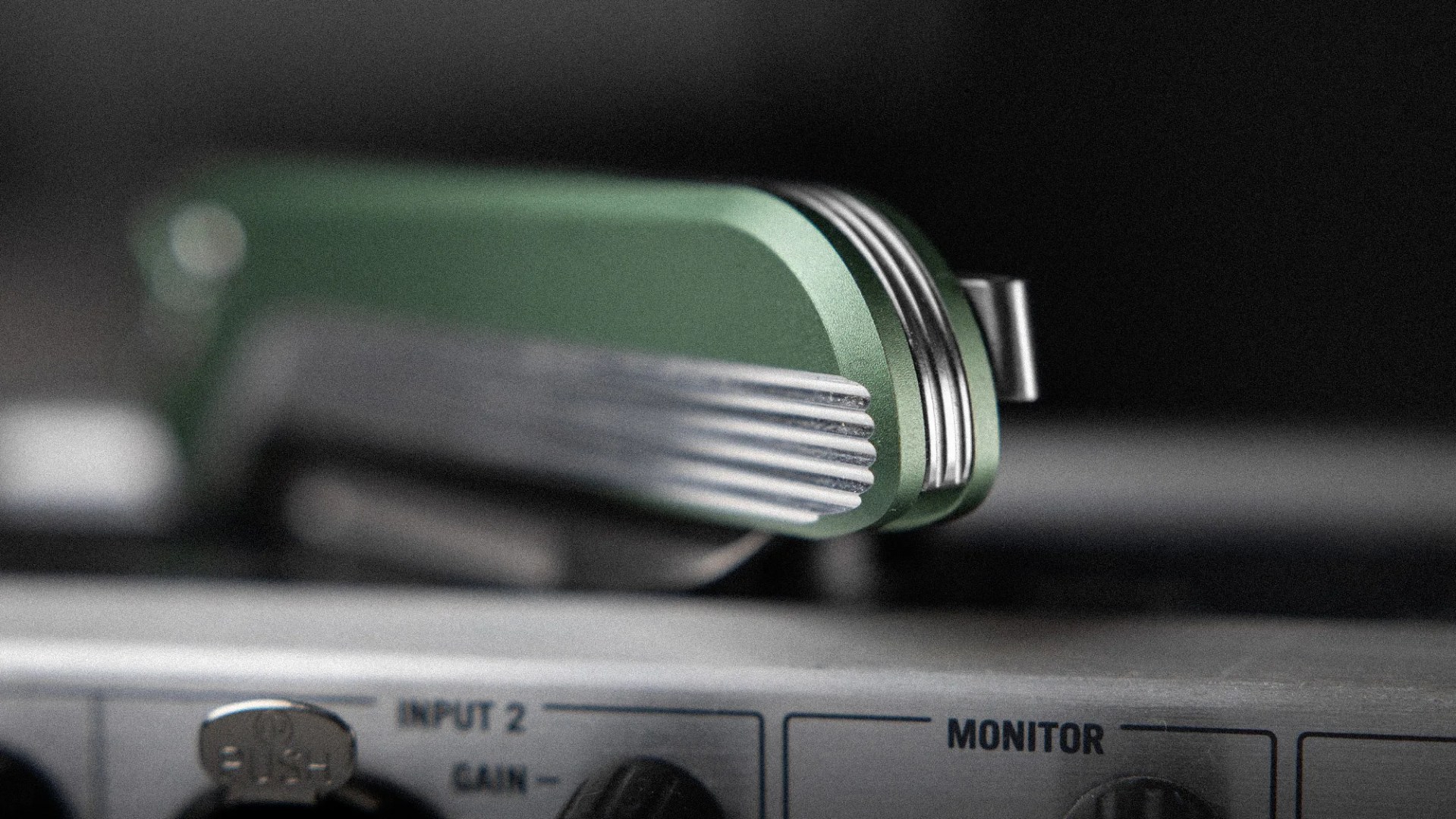 An Underdog Brand Ups the Ante with a Midcentury Hot Rod EDC Knife
