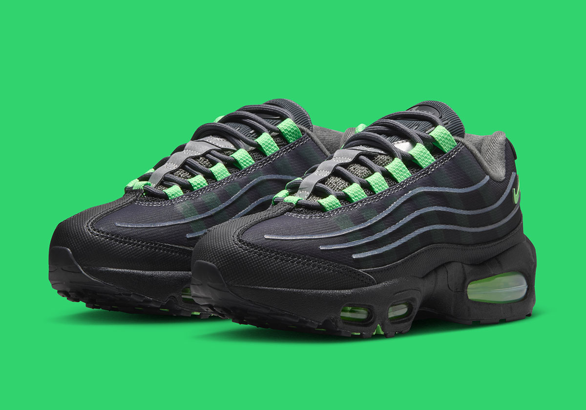 “Illusion Green” Accents The Nike Air Max 95 Tech